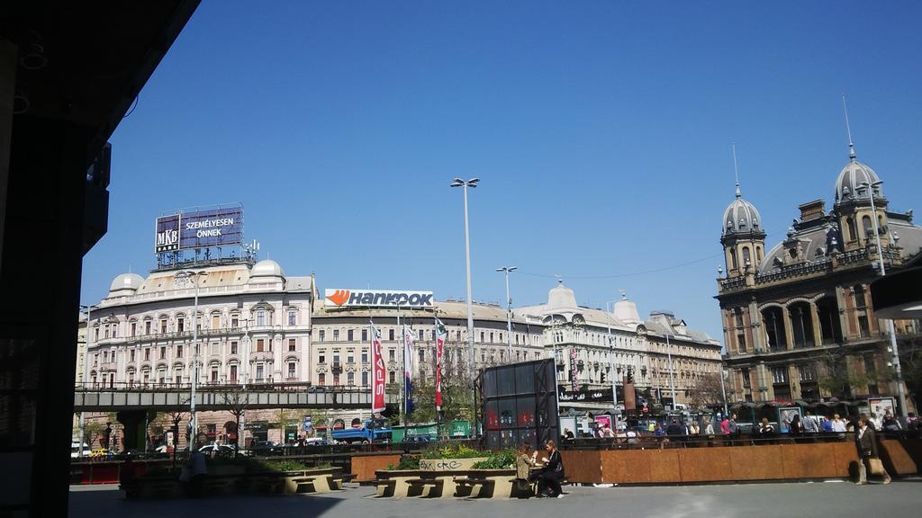 Downtown Apartments Budapeste Exterior foto